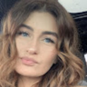 Meet your Posher, Elle